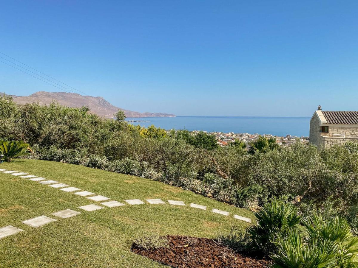 Villa Lydia I Superb Views, Two Pools, Next To The City Kissamos Exterior photo
